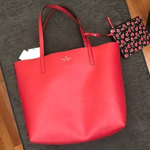 Kate Spade 2-in-1 reversible archplace tote bag